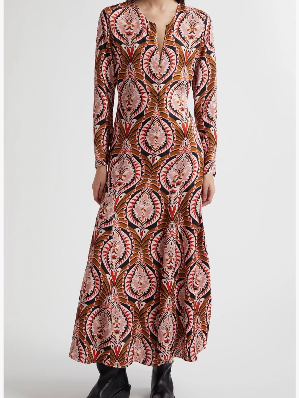 FARM Rio Pineapple Jewelry Long Sleeve Medallion-Print Maxi Dress size small 4-6